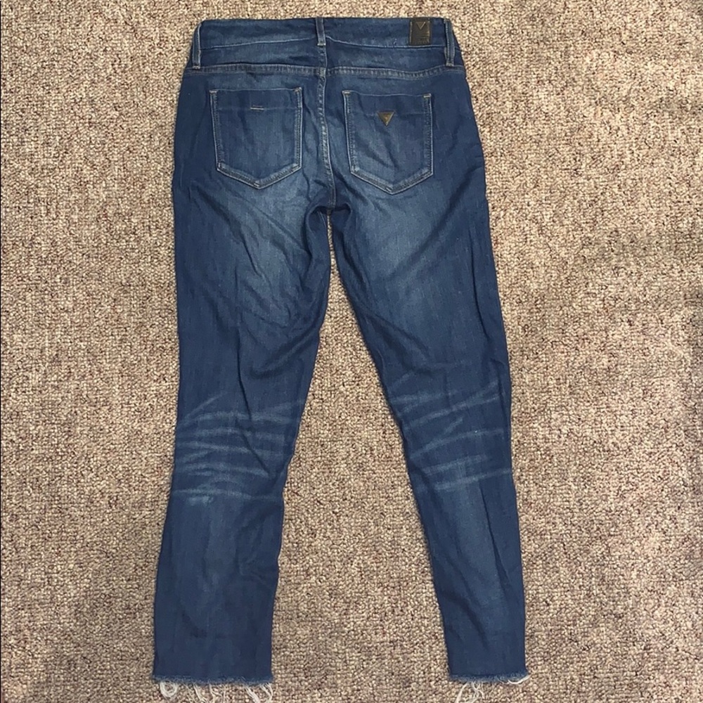 Guess Ripped Jeans💙 - Picture 4 of 4